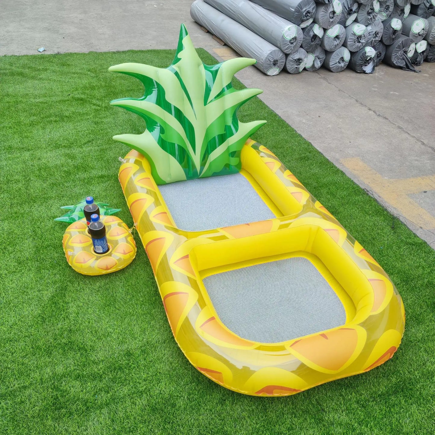 Inflatable Pineapple Floating Row