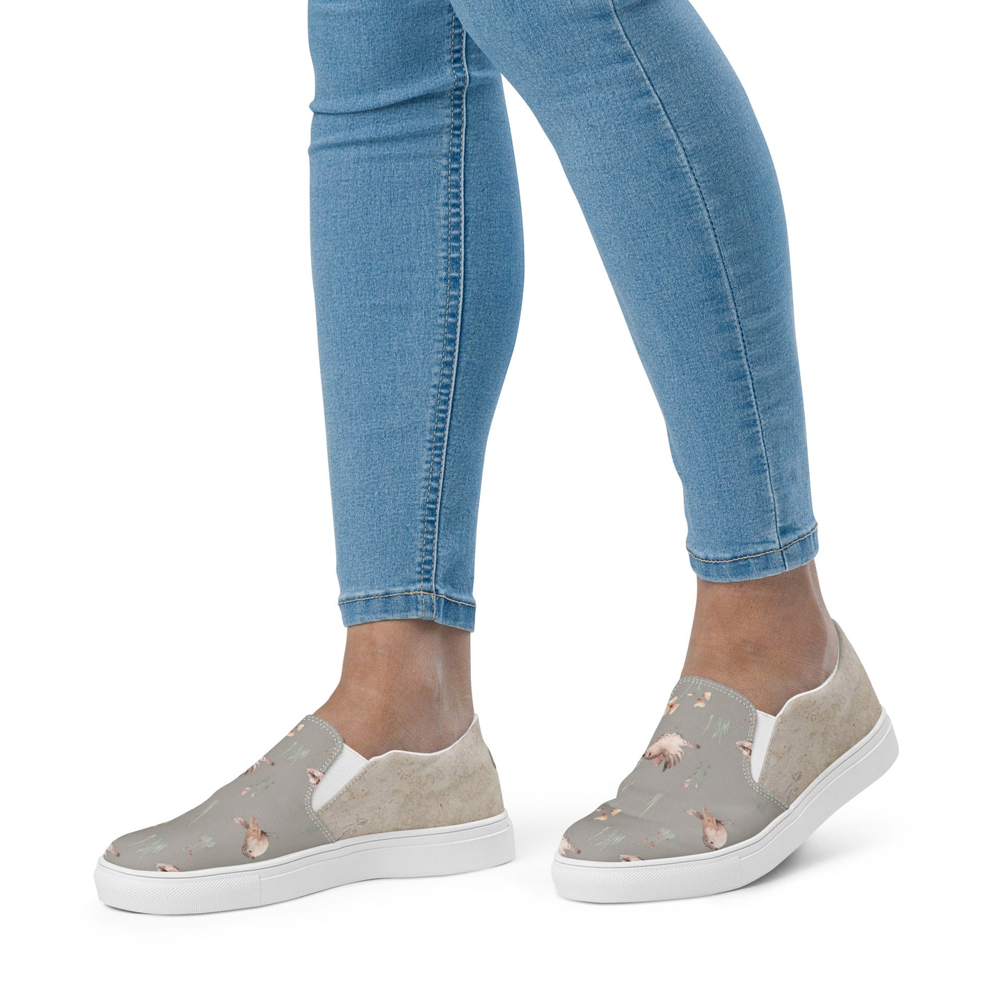 Women’s slip-on canvas shoes (Curious Owl)