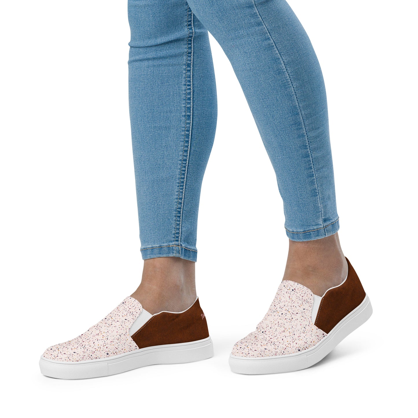 Women’s slip-on canvas shoes (Set Goals/Take Action)