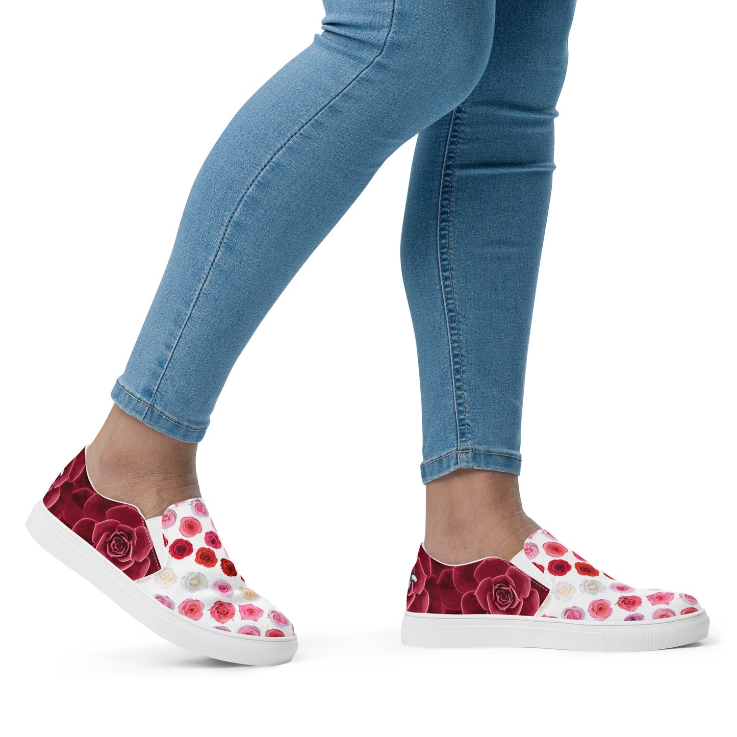 Women’s slip-on canvas shoes (Cute Skunk)